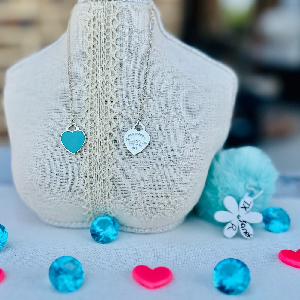 Tiffany & Co. SMALL RTT Blue Enamel Double Heart Necklace, 16-18 inch - Picture 2 of 8
